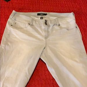 Torrid grey fade skinny jean
